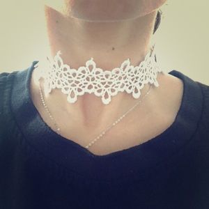 White Choker